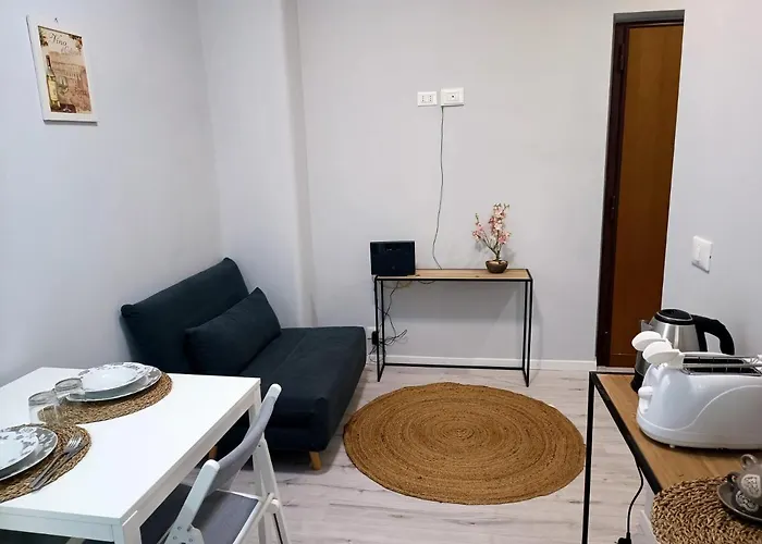 Casa Paolina A Metro San Paolo *